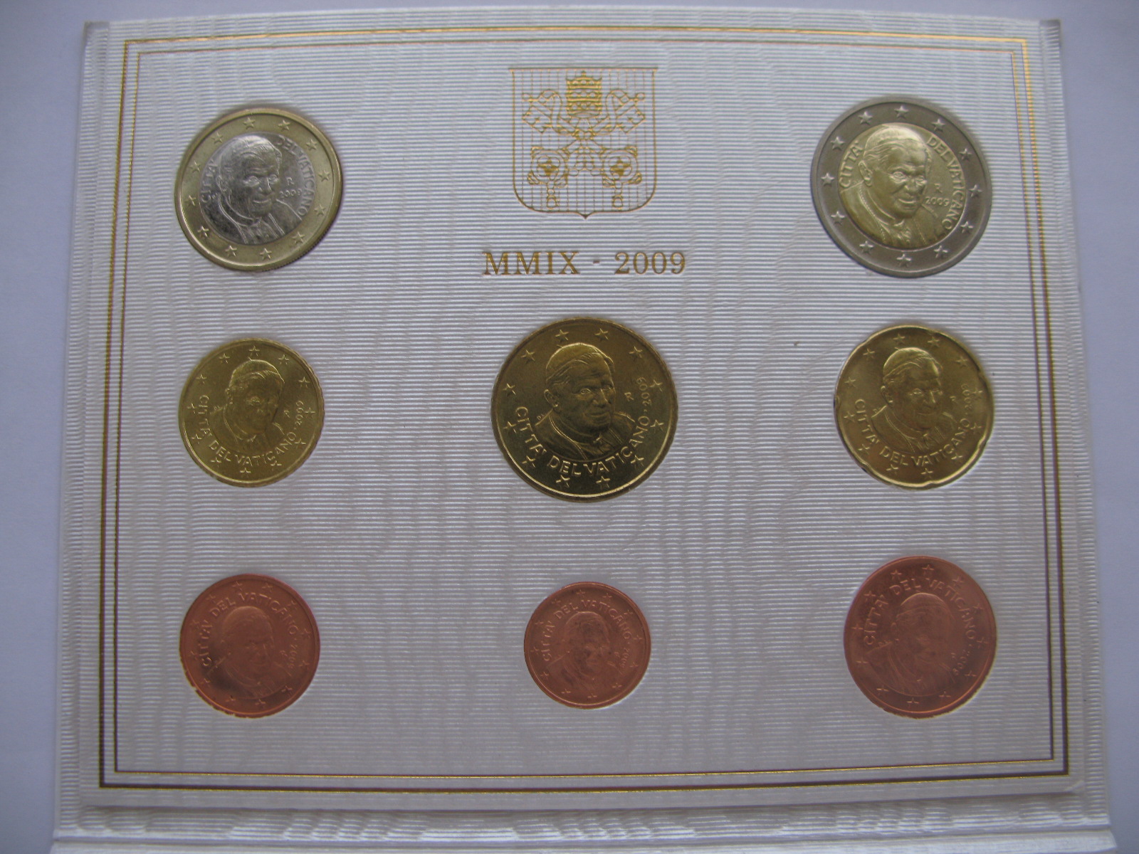Ватикан официальный набор 2009 г.(Папа Бенедикт VXI )